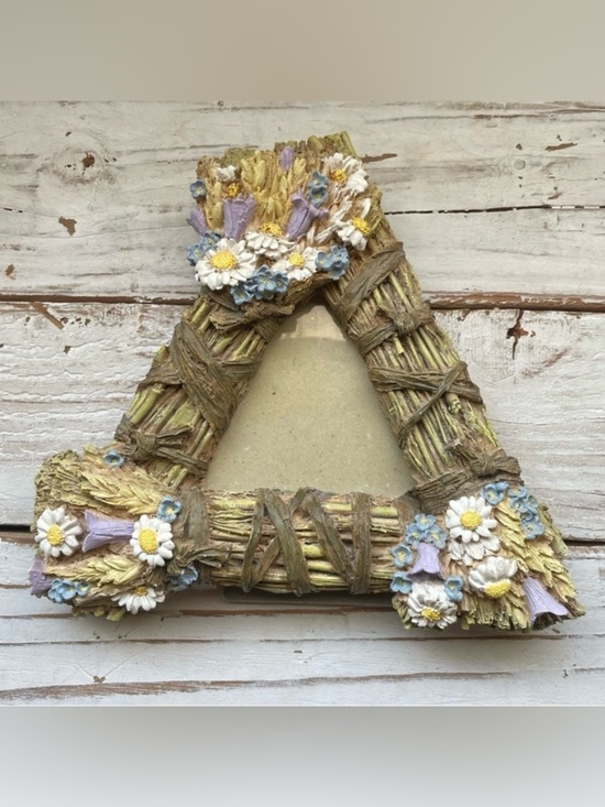 Other - Rustic Triangle Photo Picture Frame 7”x7”Country Farmhouse Cottagecore Floral